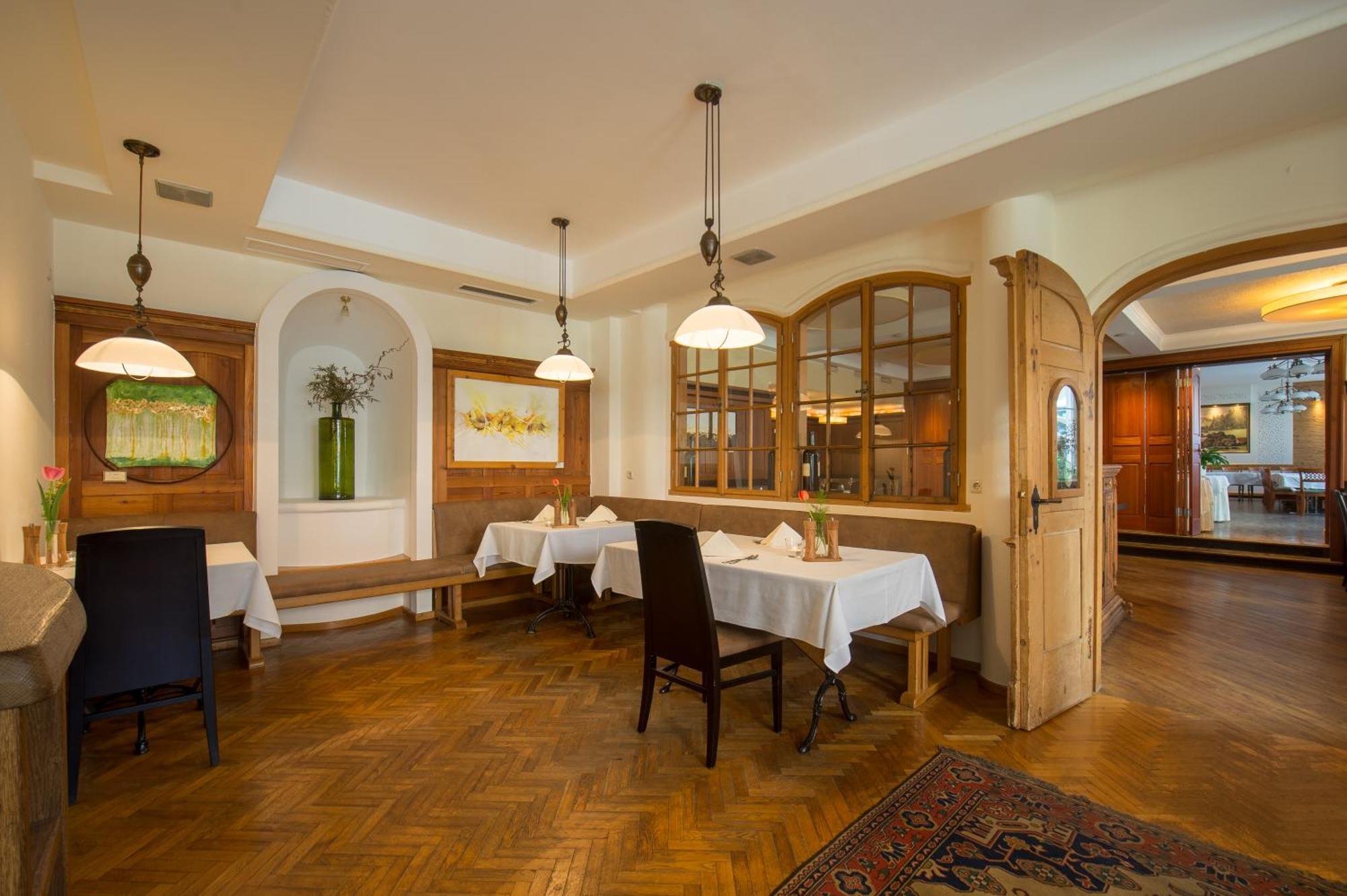Der Thaller - Wirtshaus - Restaurant - Hotel Anger  Exterior photo