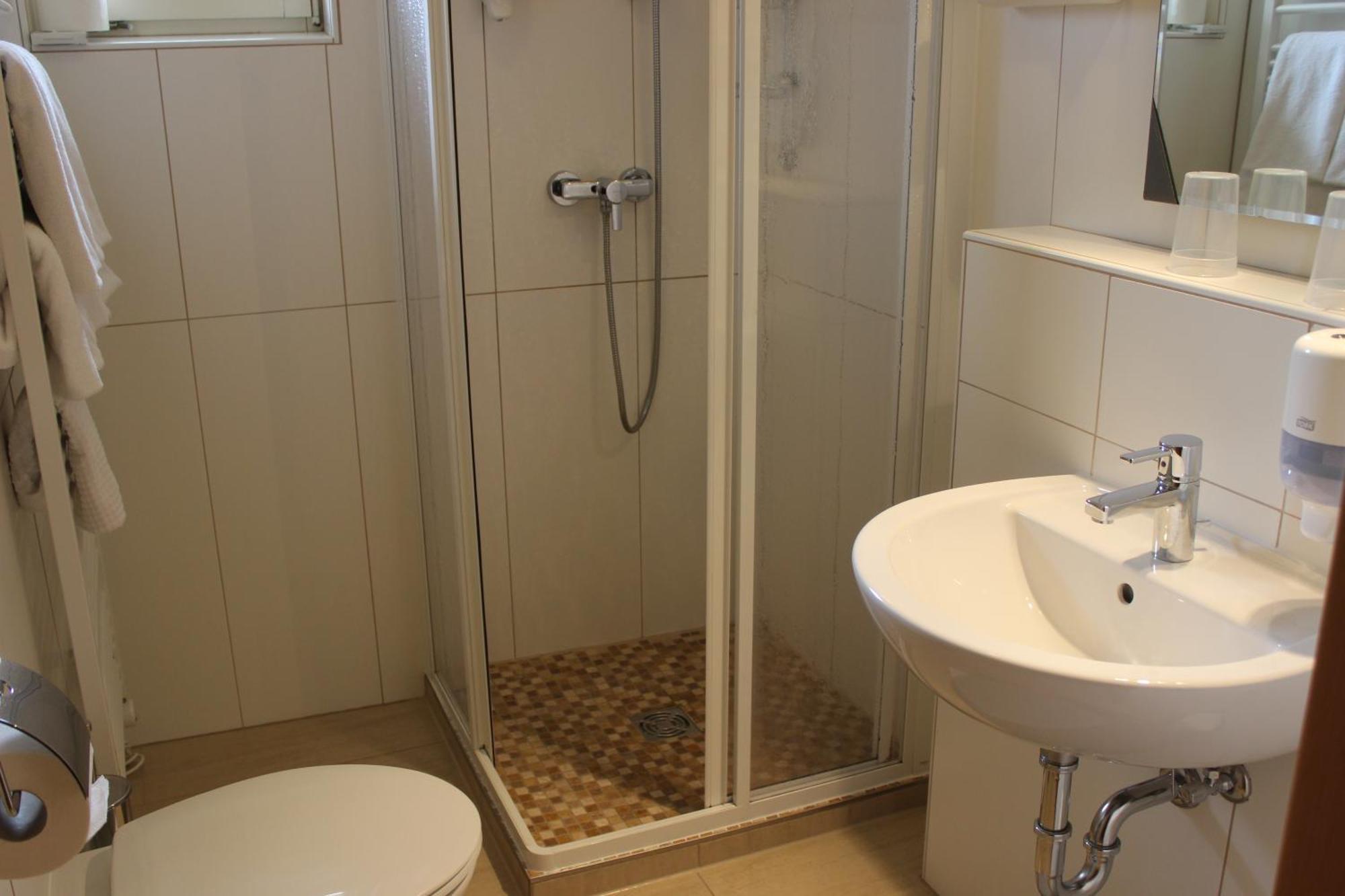 Der Thaller - Wirtshaus - Restaurant - Hotel Anger  Room photo